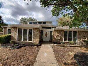 1511 Estates Way - Photo 1