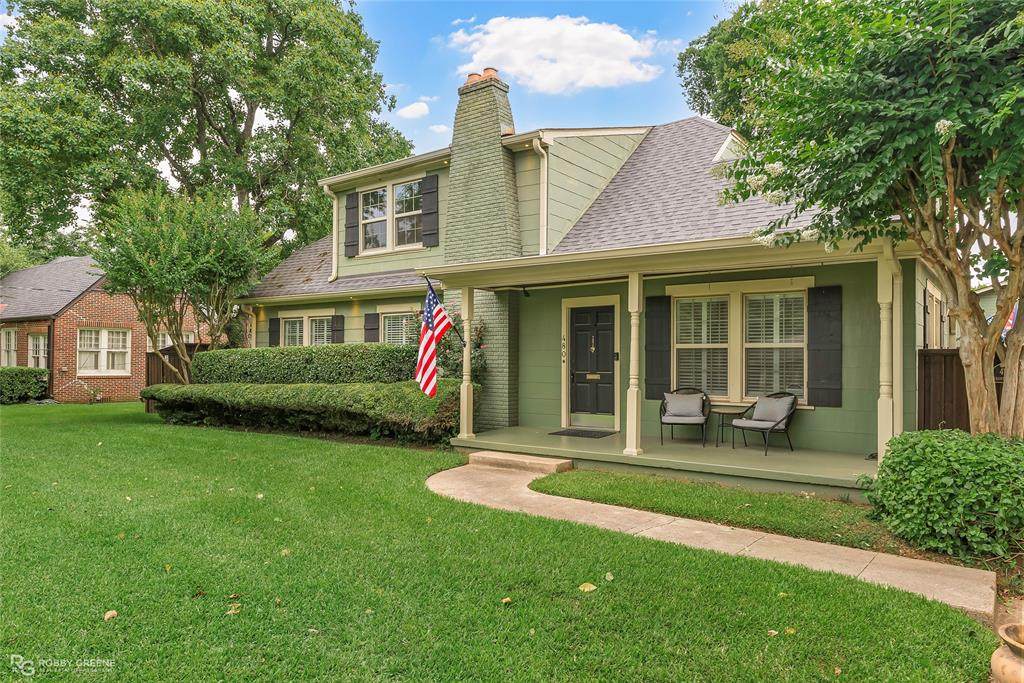 480 Albany Avenue - Photo 1