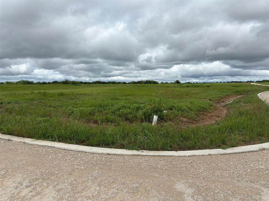 101 Paradise Ranch Road - Photo 1