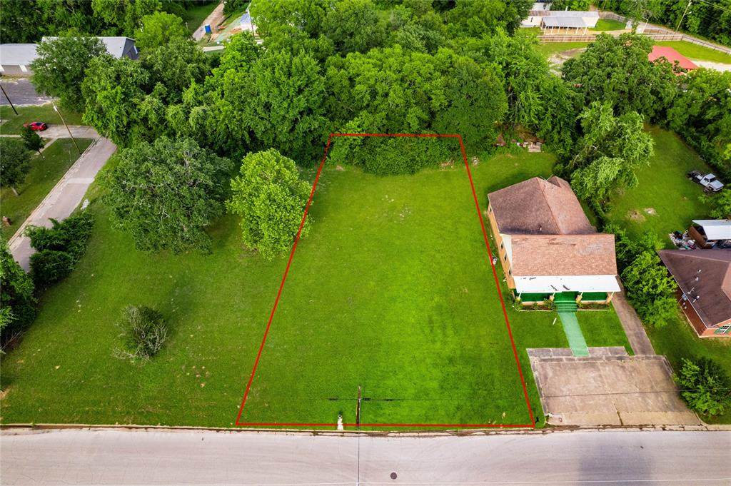 516 Faulk Street - Photo 1