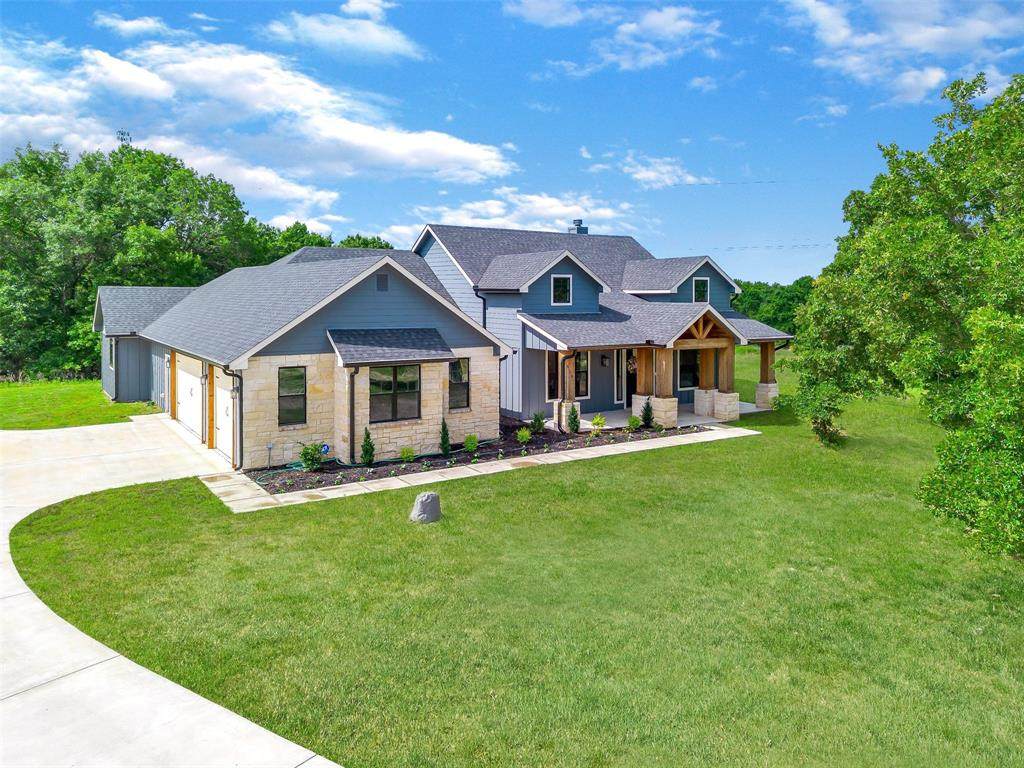 619 Latigo Court - Photo 1