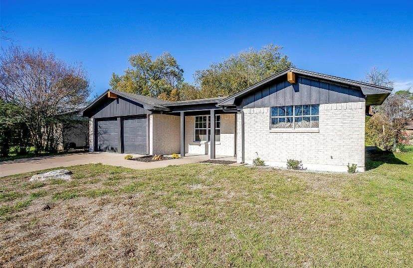3501 10th Street - Photo 1