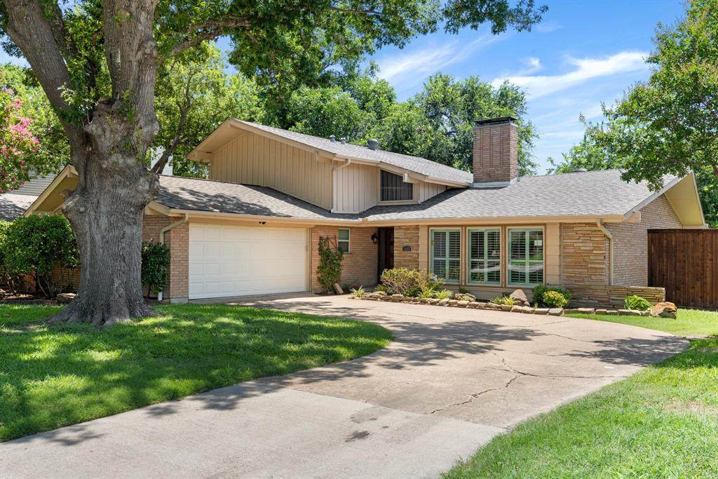 1435 Dumont Drive - Photo 1