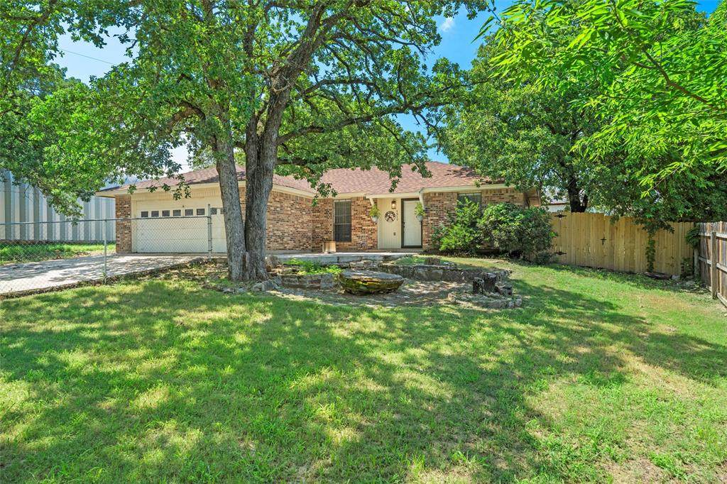 1517 Willow Wood Drive - Photo 1