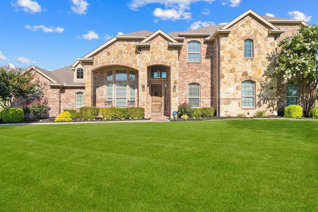 5076 Dogwood Drive - Photo 1
