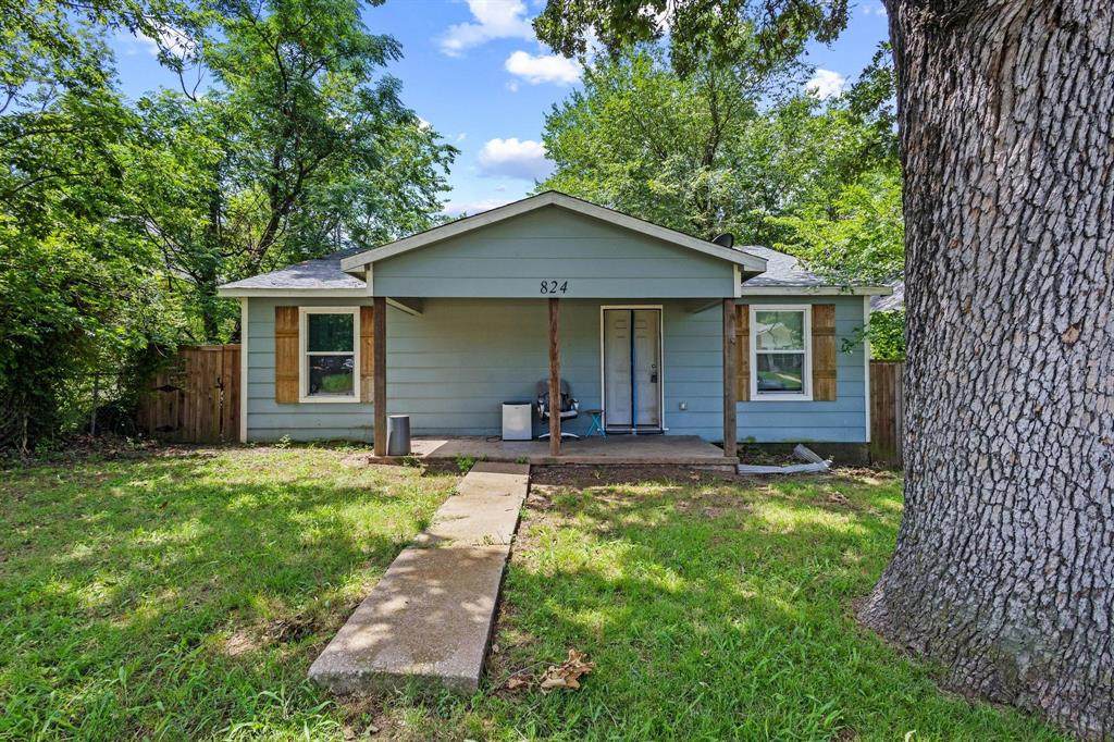 824 Munson Street - Photo 1