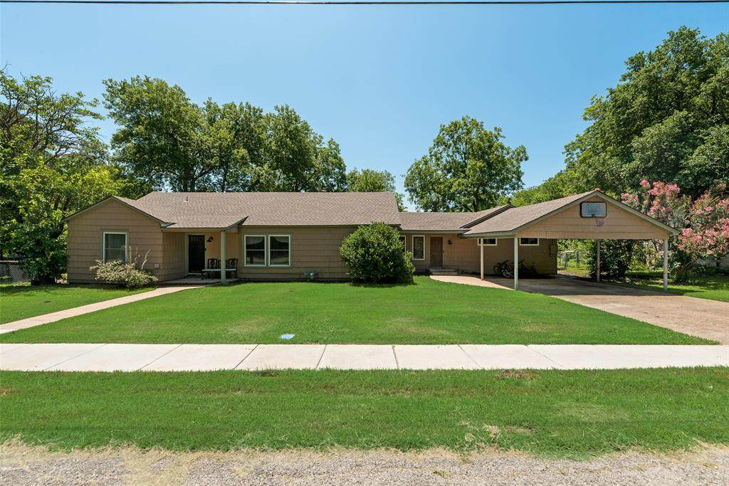 206 Park - Photo 1