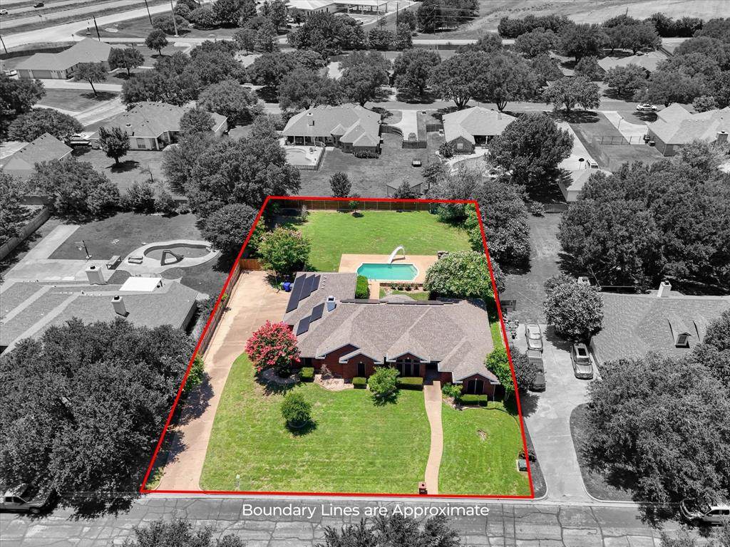 1005 Prairie Lane - Photo 1