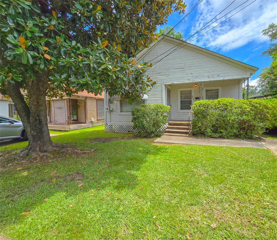 406 Woodard Street - Photo 1