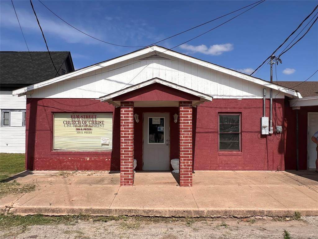 309 Pecos - Photo 1