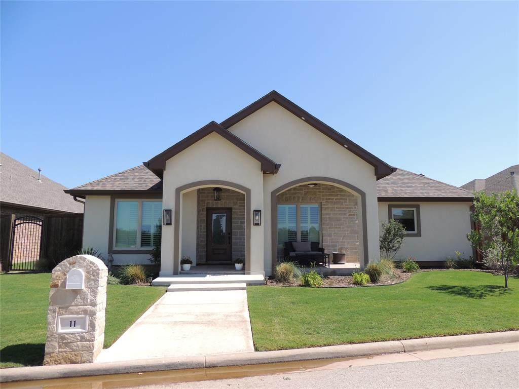 11 Monarch Drive - Photo 1