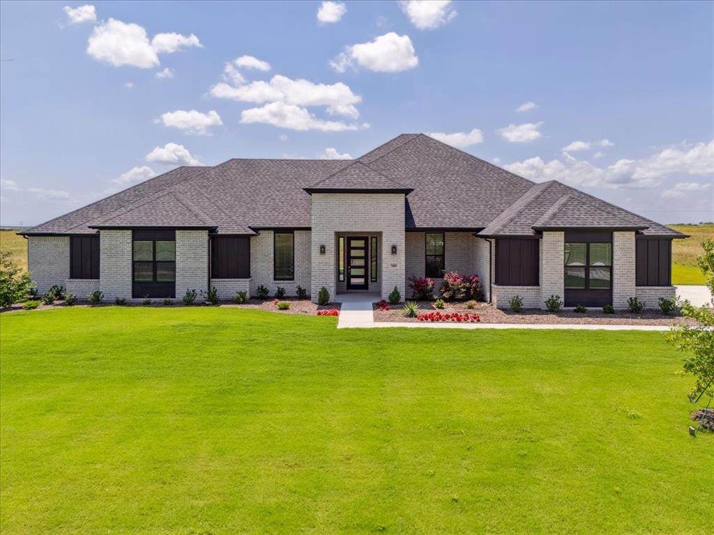 7481 County Road 1230 - Photo 1