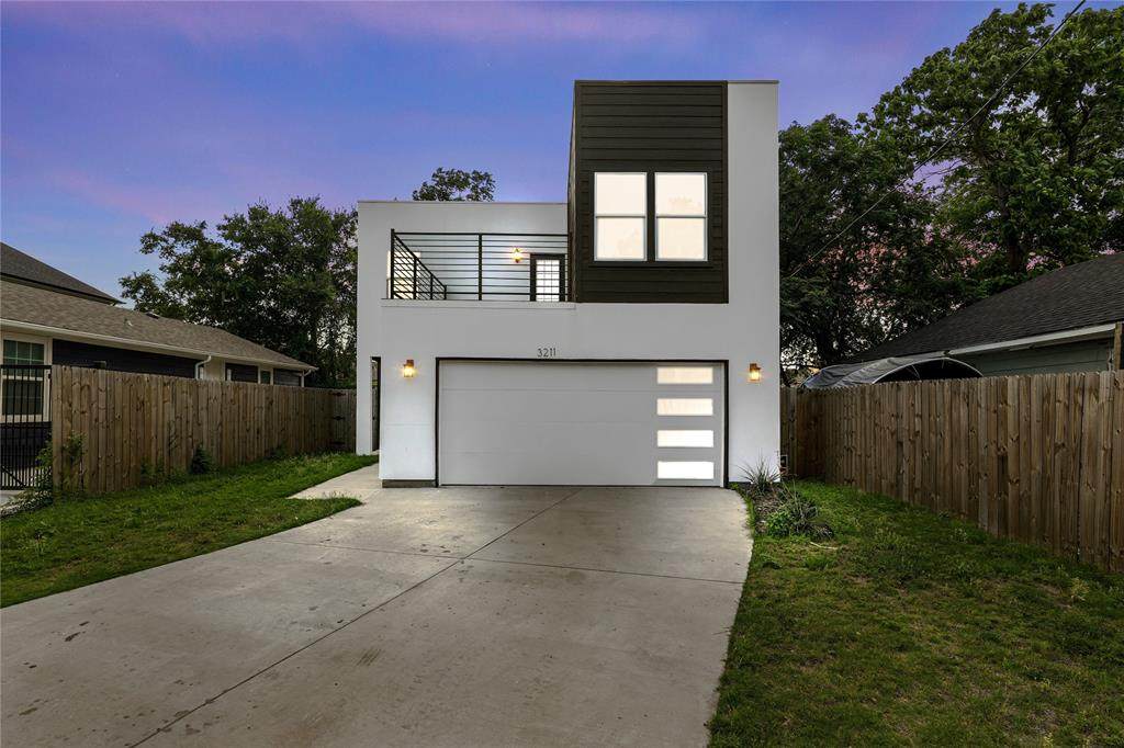 3211 Chihuahua Avenue - Photo 1
