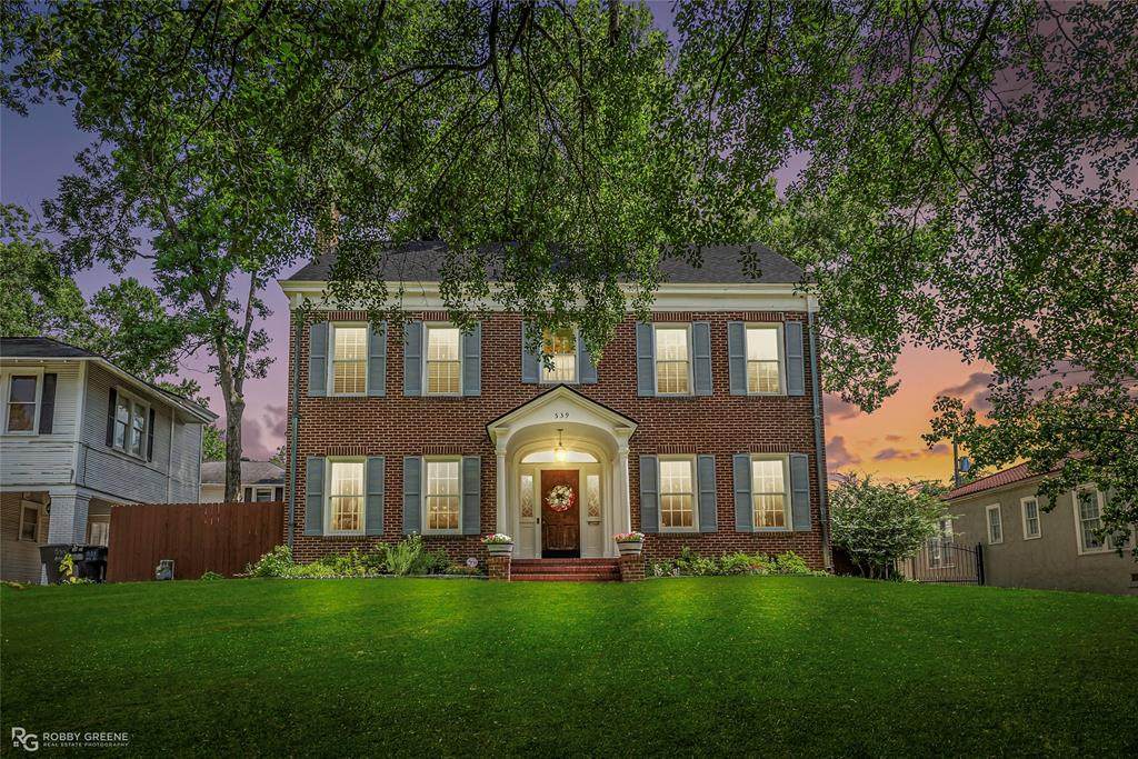 539 Atkins Avenue - Photo 1