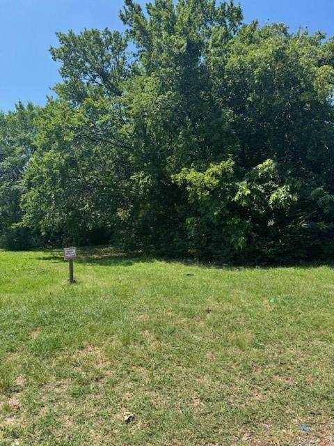 1316 Colvin Avenue - Photo 1