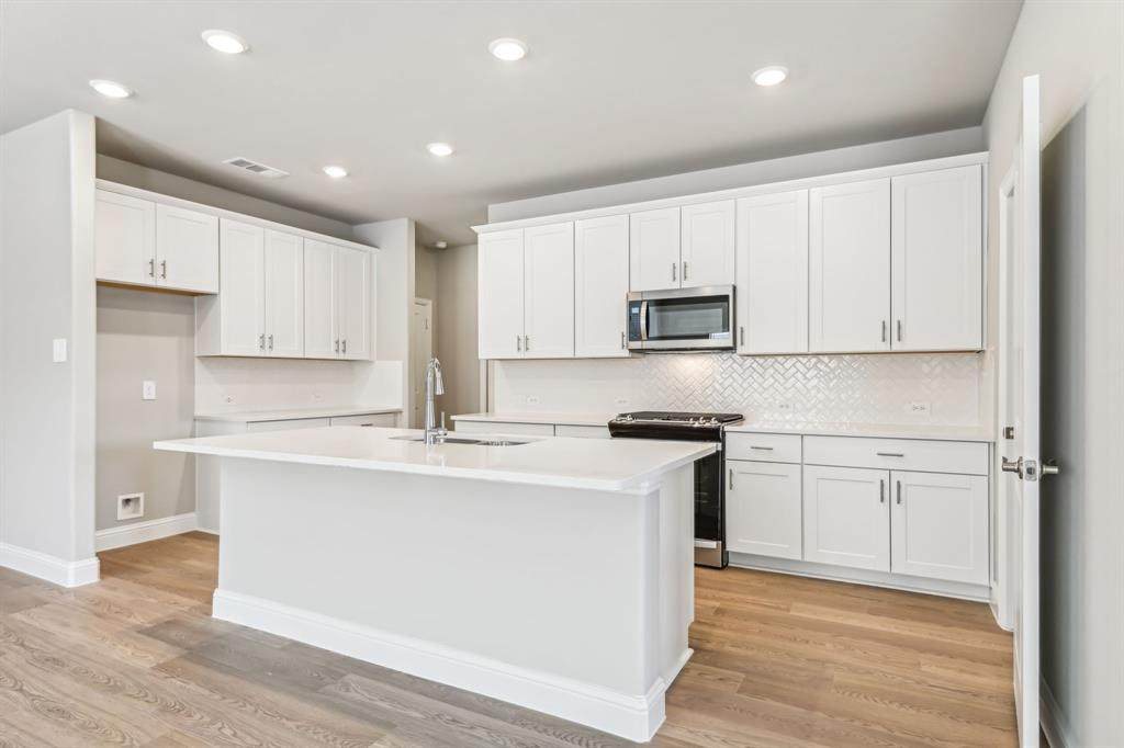 6617 Coyote Valley Trail - Photo 1