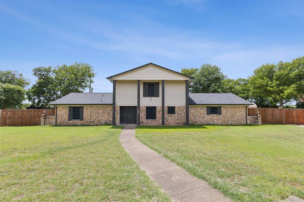 431 Sleepy Top Drive - Photo 1