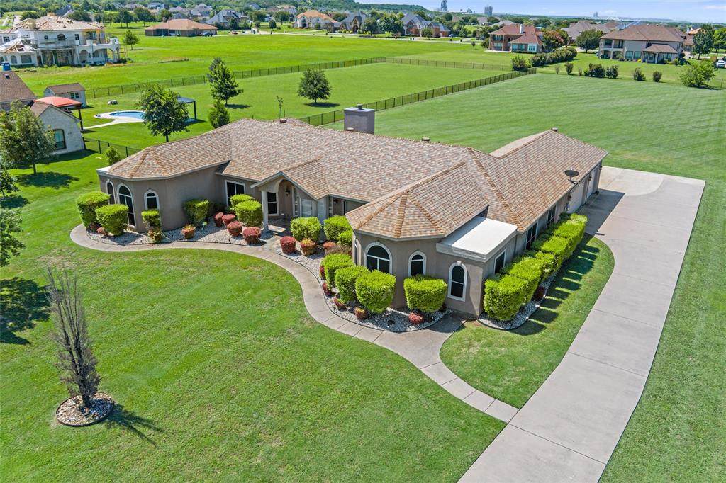 2644 Creekwood Drive - Photo 1