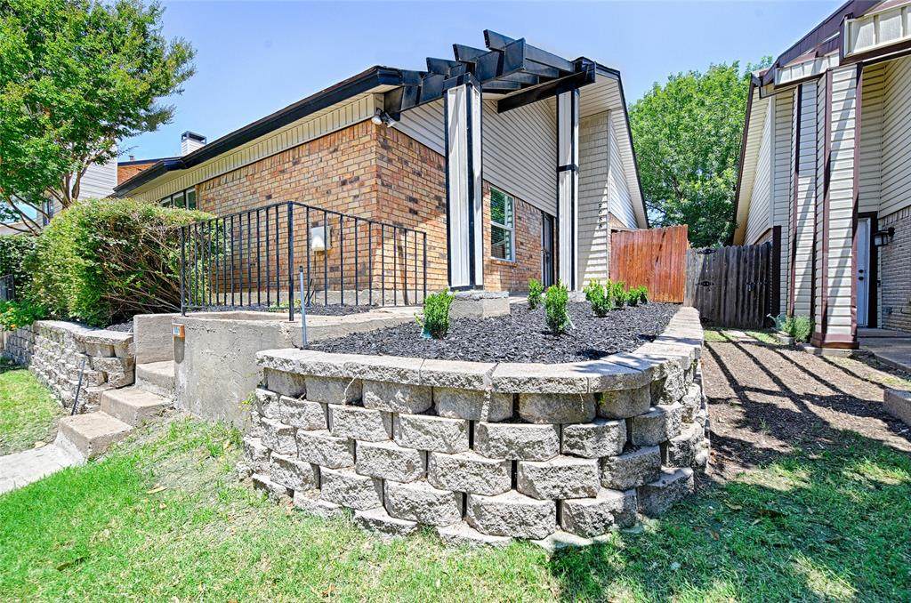 2055 Embassy Way - Photo 1