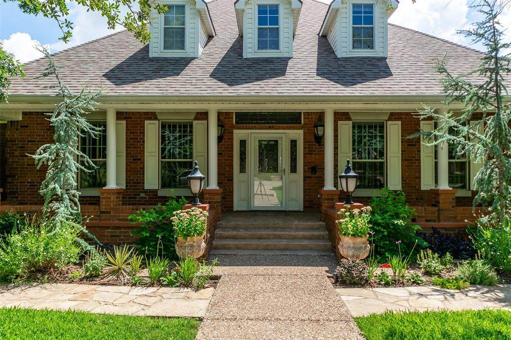 207 Baker Park Drive - Photo 1