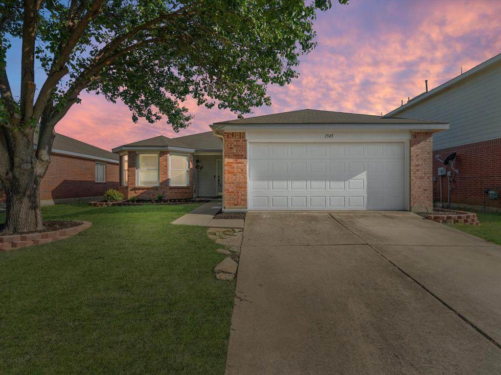 1545 Knottingham Drive - Photo 1