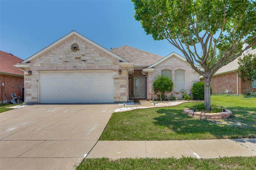 6704 Hillgreen Drive - Photo 1
