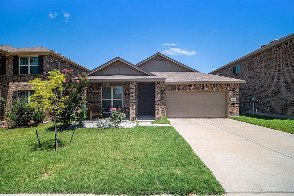 8004 Spritsail Lane - Photo 1