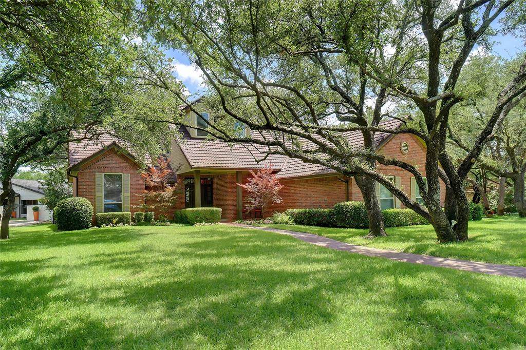 8808 Royal Harbor Court - Photo 1