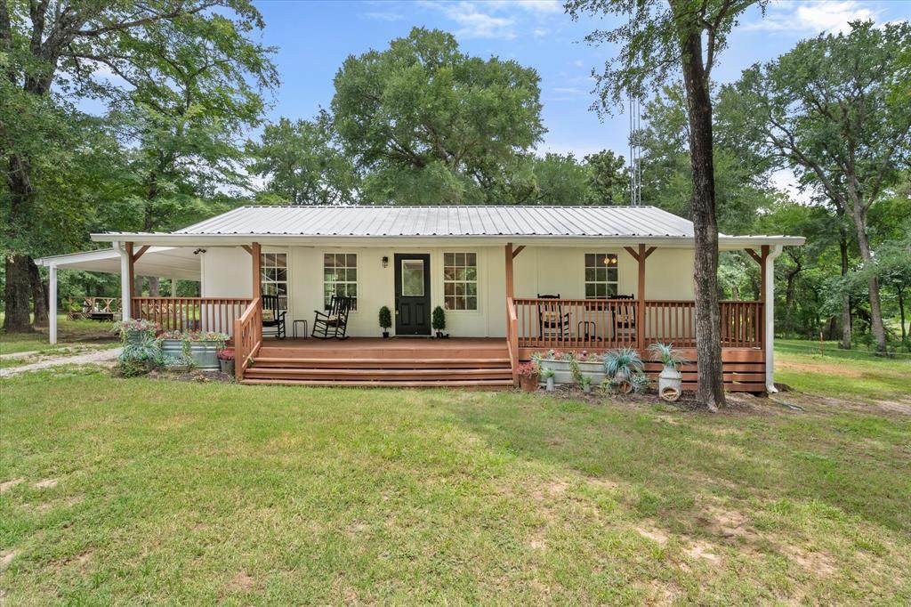3121 County Road 2135 - Photo 1