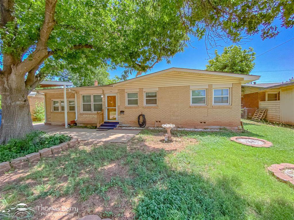 1301 Glenhaven Drive - Photo 1