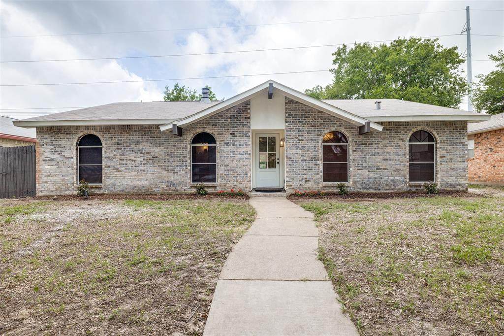 3525 Elm Drive - Photo 1