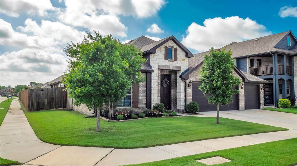 602 Franklin Lane - Photo 1