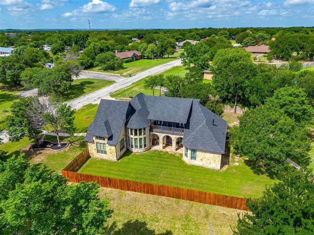 4833 Quail Crest Drive - Photo 1