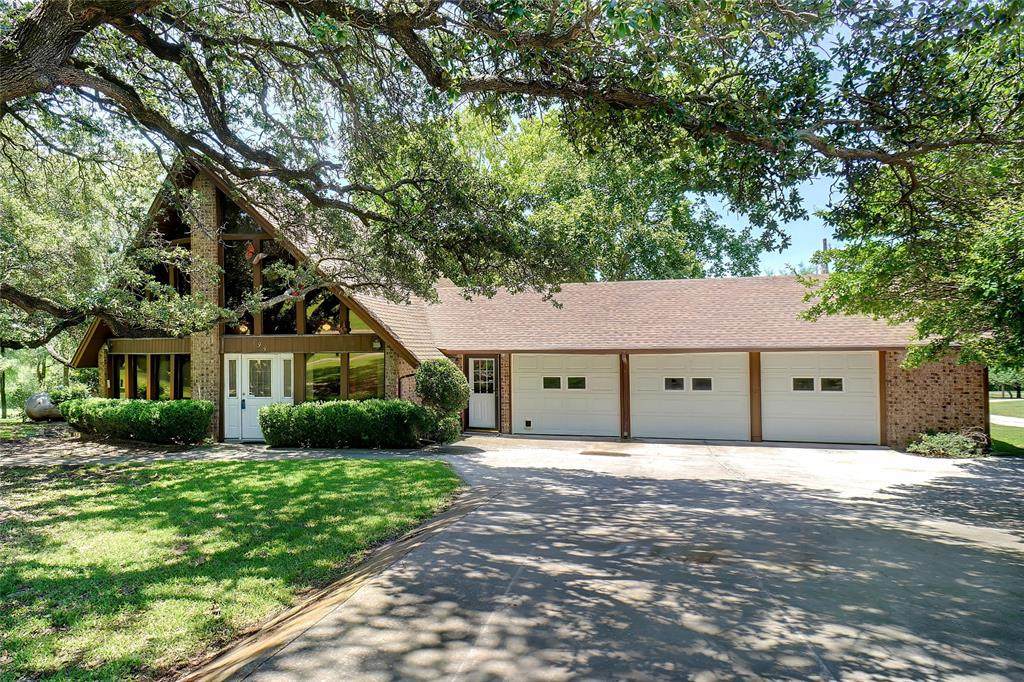 195 Private Road 1543 - Photo 1