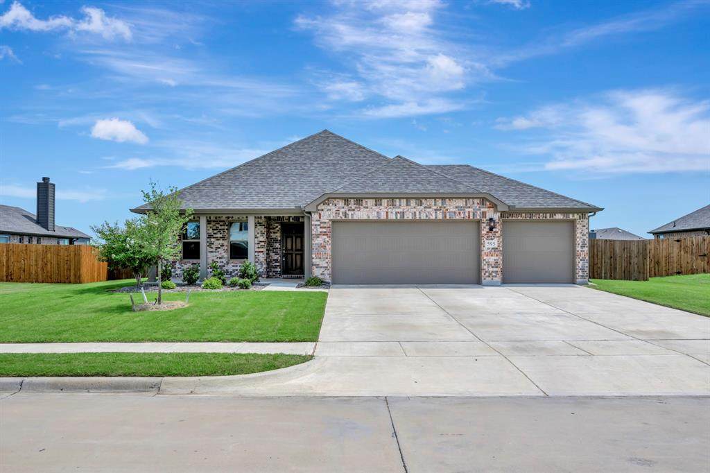 595 Randys Way - Photo 1