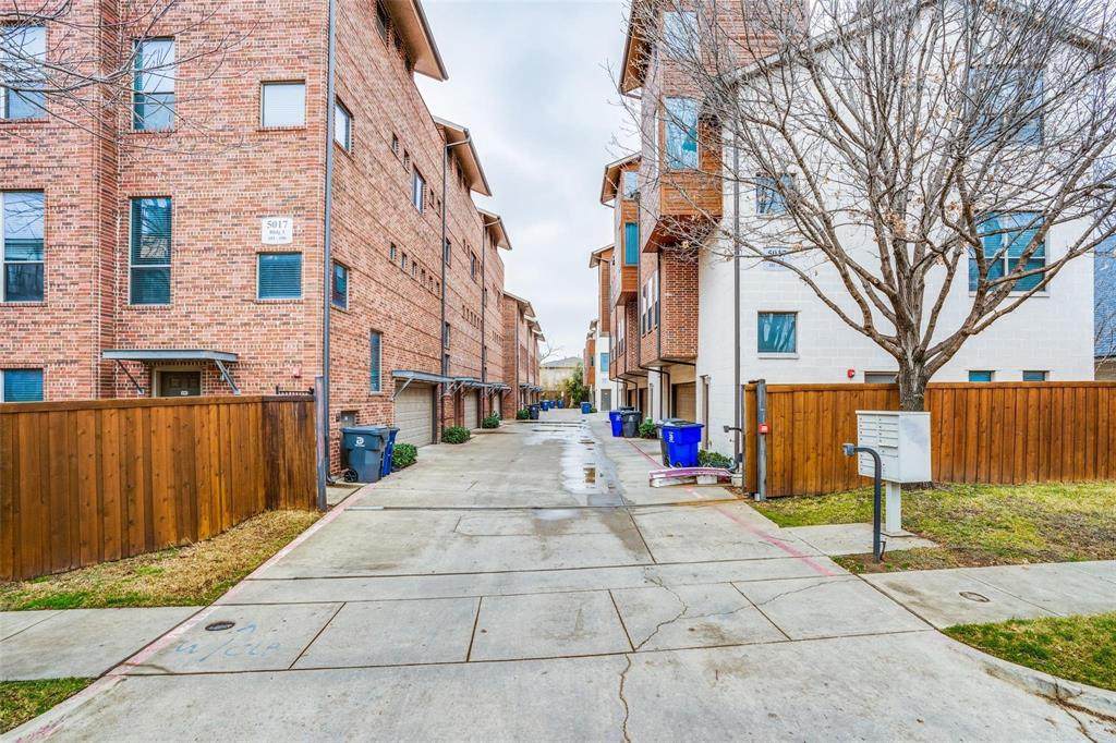 5017 Manett Street - Photo 1