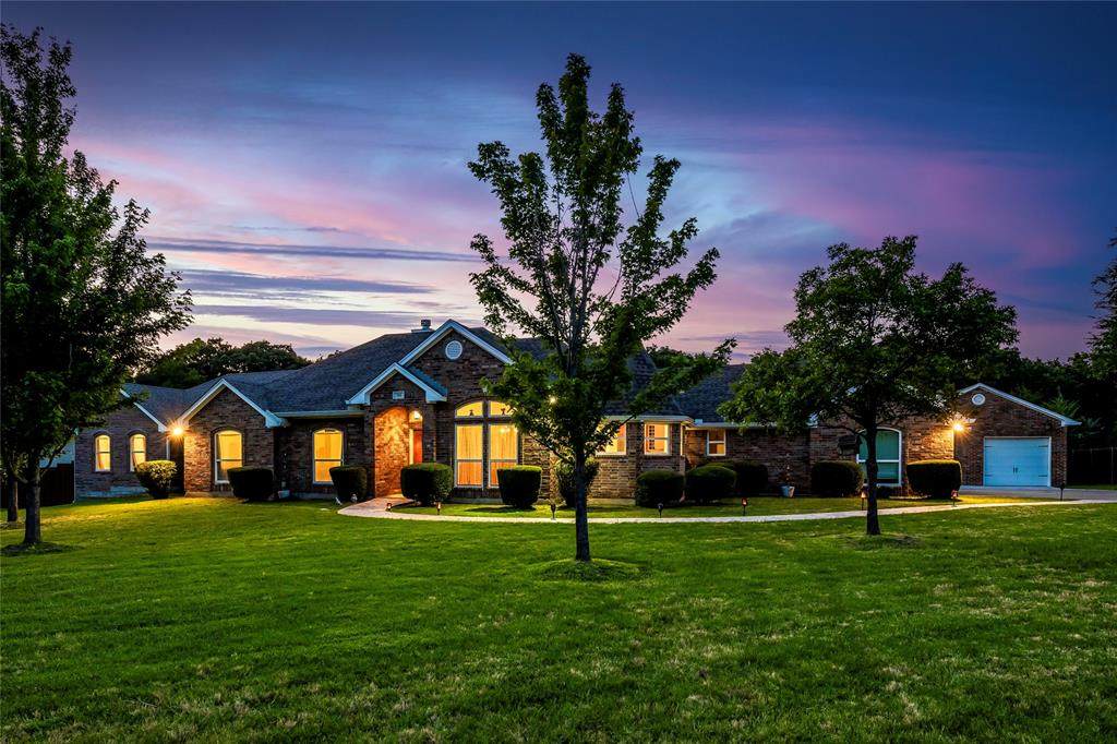 750 Emerald Sound Boulevard - Photo 1