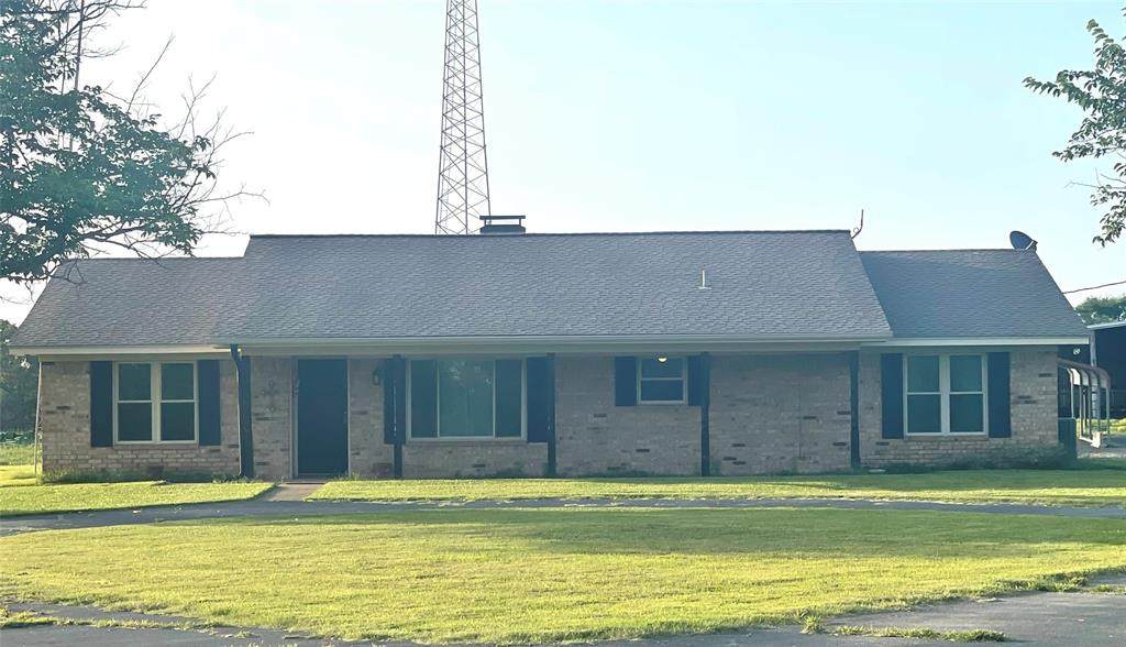 1624 County Road 1560 - Photo 1