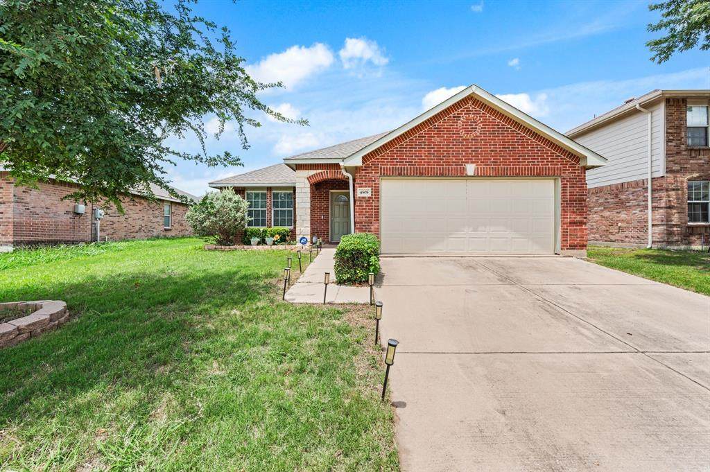 4505 Martingale View Lane - Photo 1