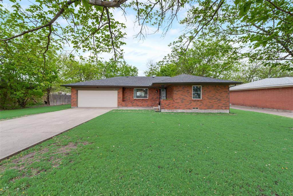 1306 Powell Parkway - Photo 1