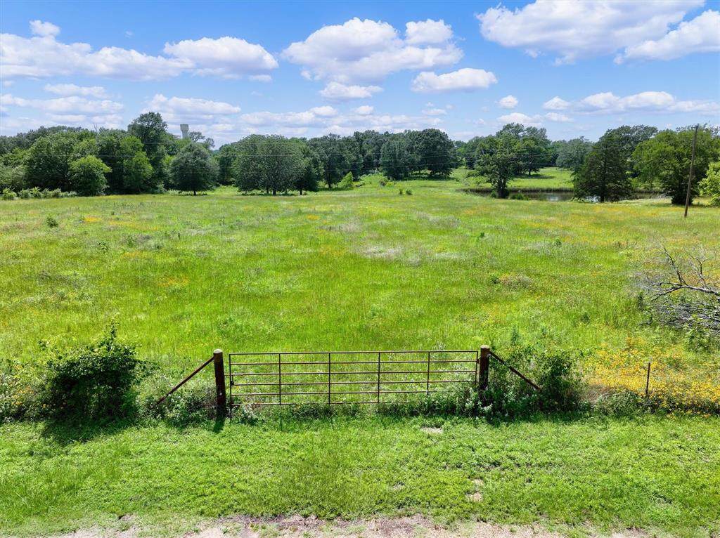 TBD Hickory - Photo 1