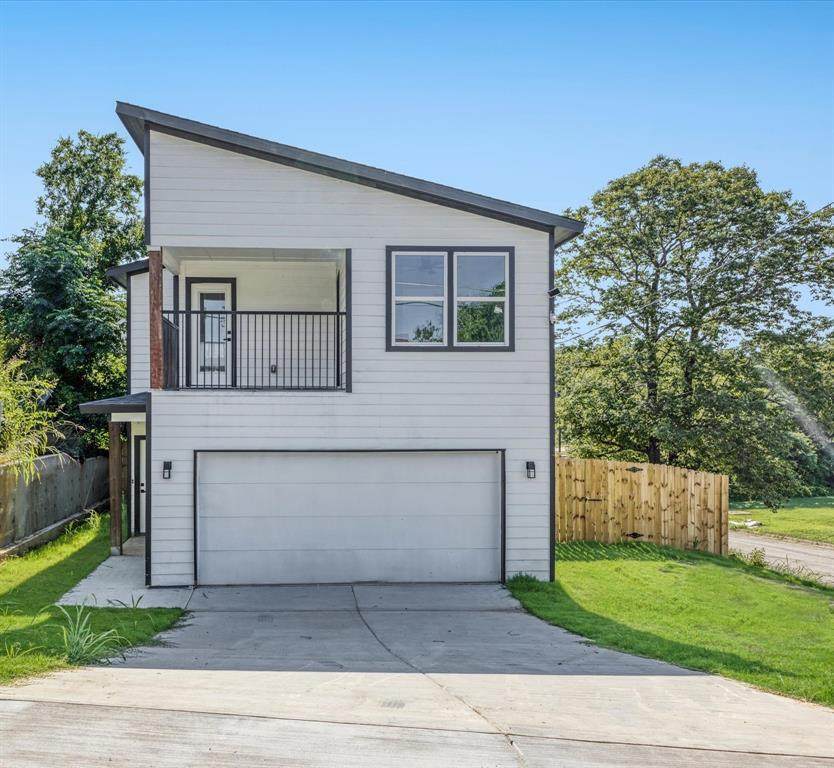 1400 Belzise Terrace - Photo 1
