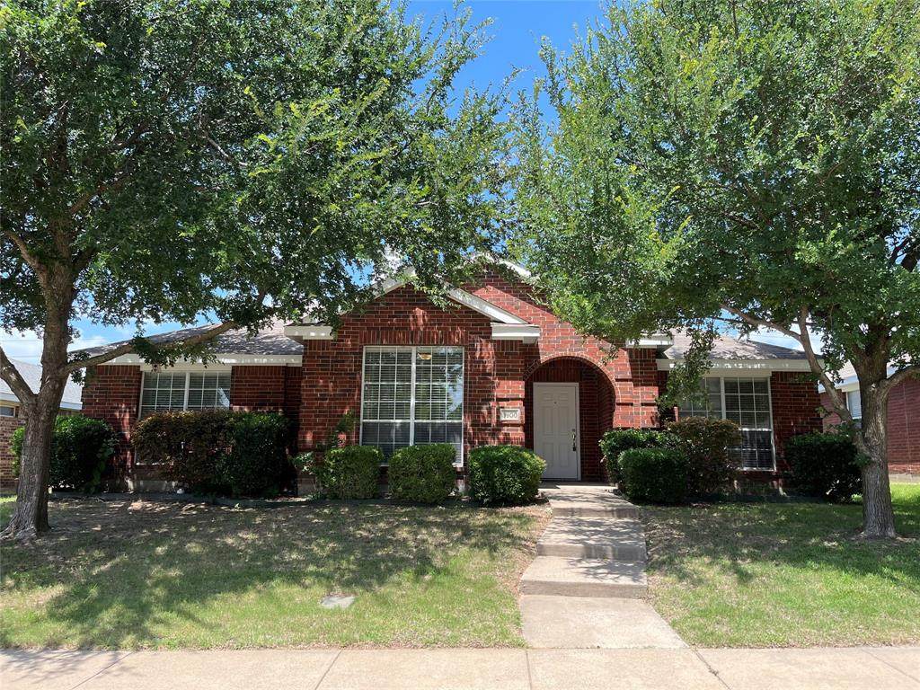 3900 Chelsea Drive - Photo 1