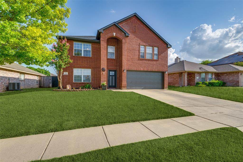 316 Oxford Drive - Photo 1