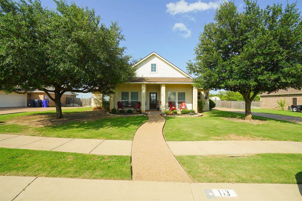 113 Oak Meadow Trail - Photo 1