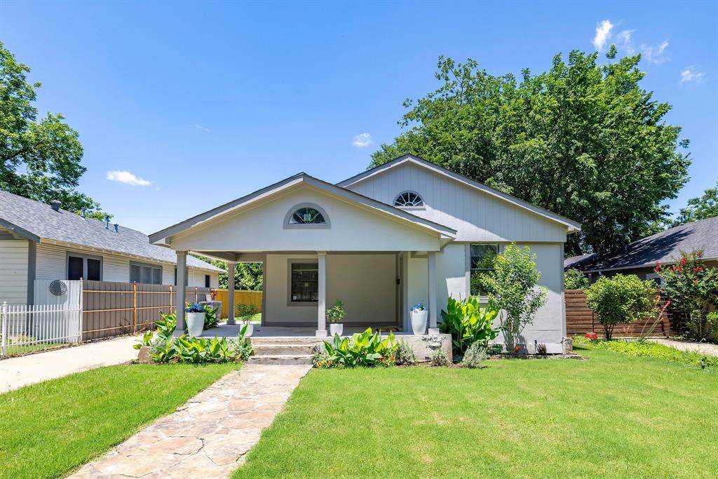 311 Waverly Drive - Photo 1