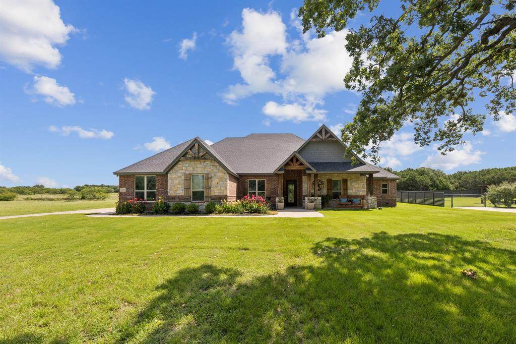 416 Acorn Trail - Photo 1