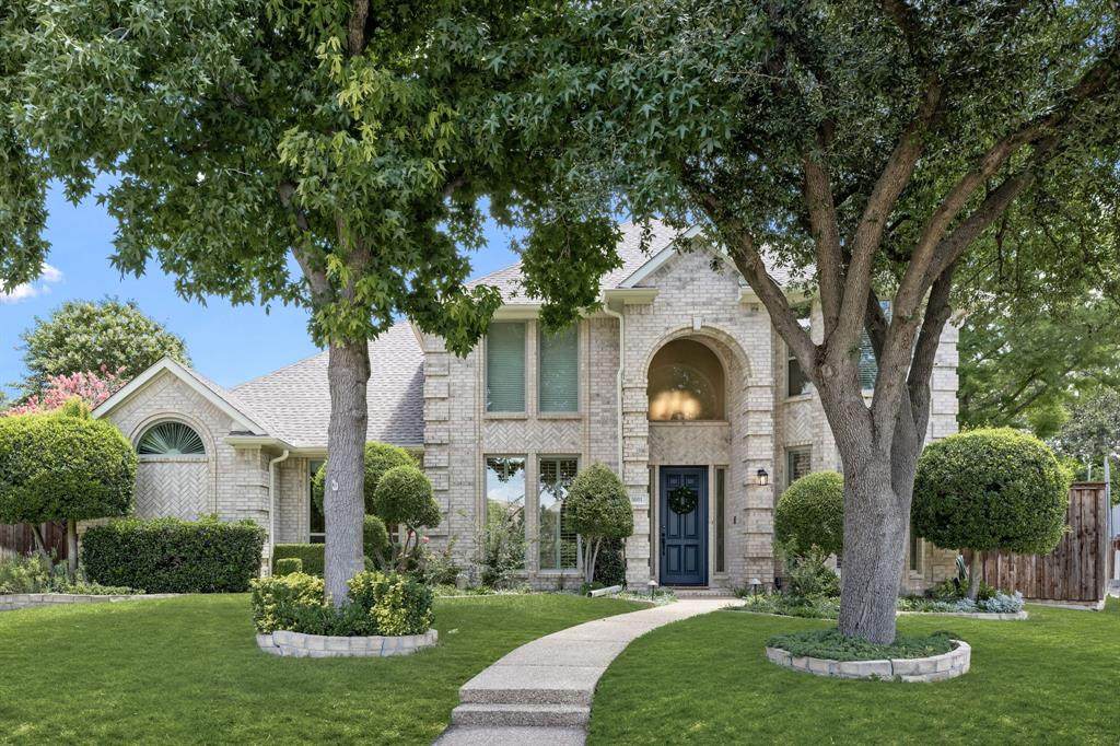 5001 Hudson Drive - Photo 1