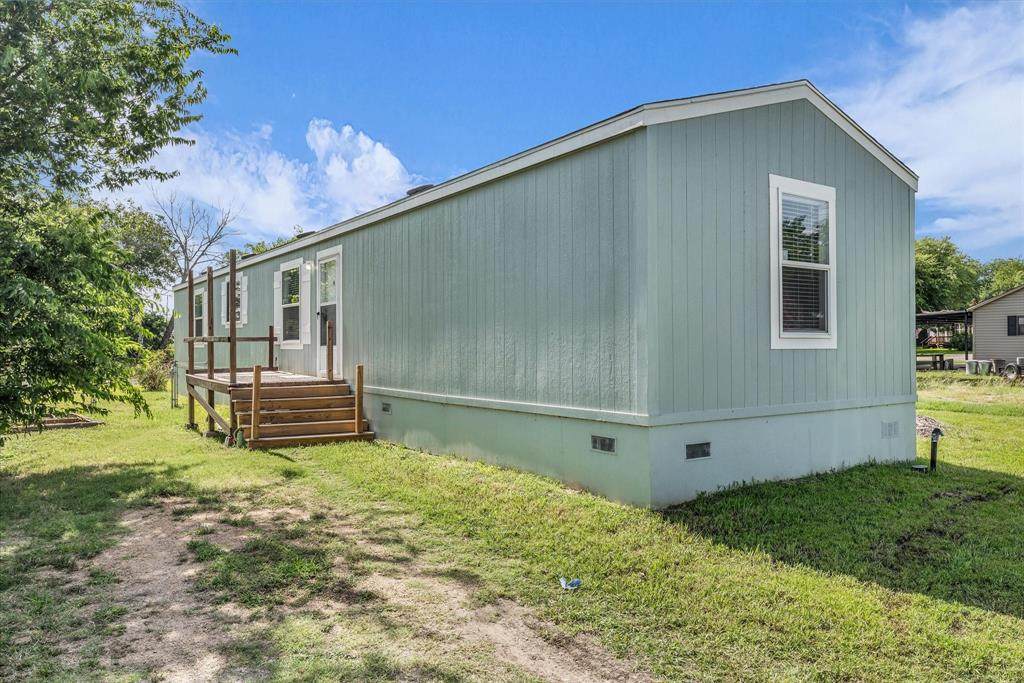 333 Charles Street - Photo 1