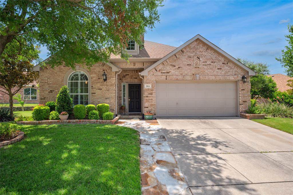 961 Winged Foot Drive - Photo 1